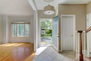 1044 Smith Manor Blvd 23, West Orange Township, NJ 07052 - Photo 5