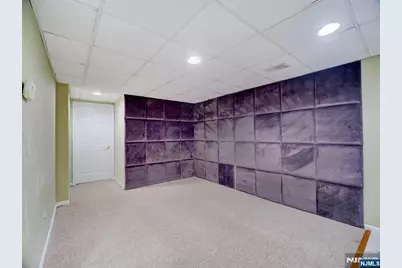1044 Smith Manor Boulevard 23 #23, West Orange Township, NJ 07052 - Photo 33