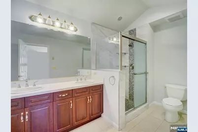 1044 Smith Manor Boulevard 23 #23, West Orange Township, NJ 07052 - Photo 23