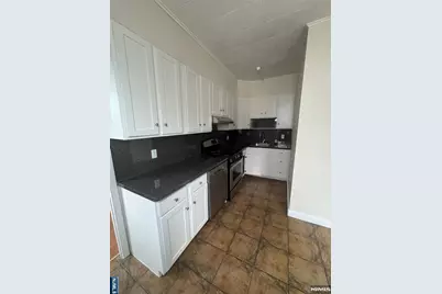 365 Elm Street 1 Right #1 Right, Kearny, NJ 07032 - Photo 21
