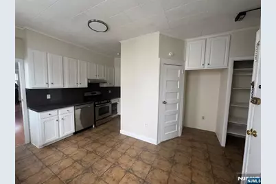365 Elm Street 1 Right #1 Right, Kearny, NJ 07032 - Photo 19