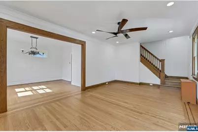 6 Colonial Court, Dumont, NJ 07628 - Photo 5