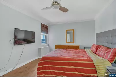 2000 Linwood Avenue 15P #15P, Fort Lee, NJ 07024 - Photo 13