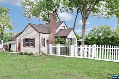 191 4th Avenue, Westwood, NJ 07675 - Photo 33