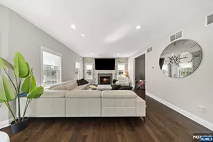 72 Colonial Woods Dr, West Orange Township, NJ 07052 - Photo 5