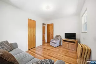 458 Stillwell Ave, Fort Lee, NJ 07024 - Photo 29