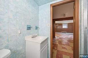 458 Stillwell Ave, Fort Lee, NJ 07024 - Photo 31