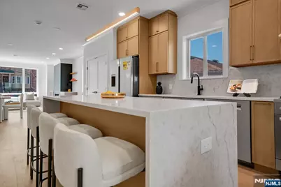 519 E 4th Street, Palisades Park, NJ 07650 - Photo 17