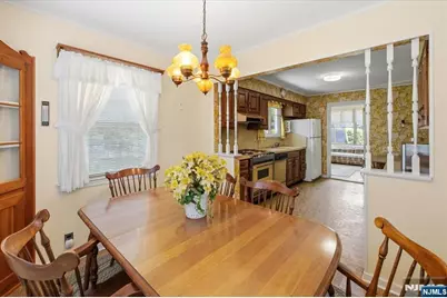252 Saint Nicholas Avenue, Hillsdale, NJ 07642 - Photo 11