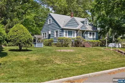 252 Saint Nicholas Avenue, Hillsdale, NJ 07642 - Photo 1