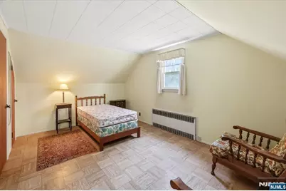 252 Saint Nicholas Avenue, Hillsdale, NJ 07642 - Photo 27