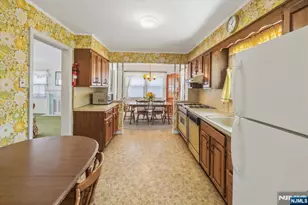 252 St Nicholas Ave, Hillsdale, NJ 07642 - Photo 9