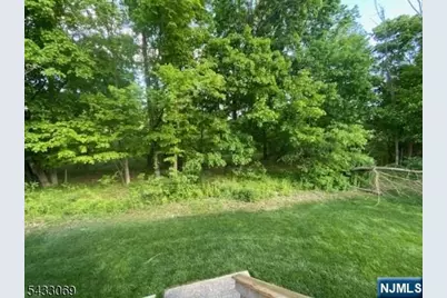 33 Dena Drive 33 #33, Wanaque, NJ 07465 - Photo 3