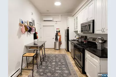 76 Hutton Street 3 #3, Jersey City, NJ 07307 - Photo 5