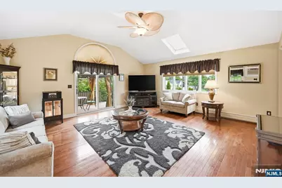 17 Kiowa Terrace, Oakland, NJ 07436 - Photo 33