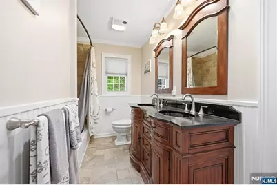 17 Kiowa Terrace, Oakland, NJ 07436 - Photo 15
