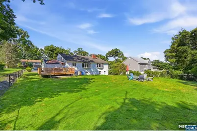101 Walnut Street, Oakland, NJ 07436 - Photo 37
