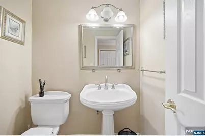 101 Walnut Street, Oakland, NJ 07436 - Photo 11