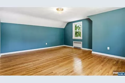 34 Rowland Avenue, Hackensack, NJ 07601 - Photo 15