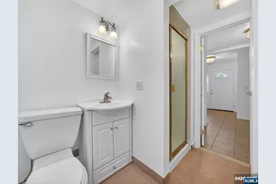 7 Willow Brook Road, Hillsdale, NJ 07642 - Photo 23