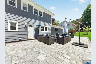 7 Willow Brook Road, Hillsdale, NJ 07642 - Photo 33