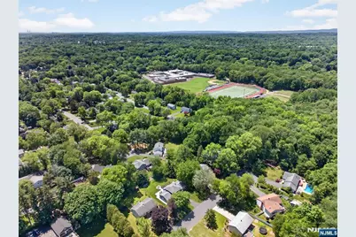 7 Willow Brook Road, Hillsdale, NJ 07642 - Photo 41