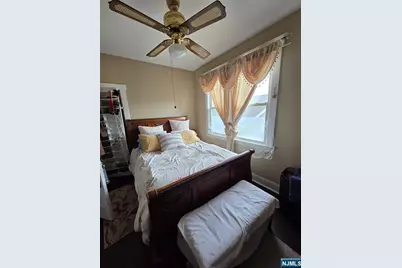 327 7th Street 2nd Floor #2nd floor, Carlstadt, NJ 07072 - Photo 13