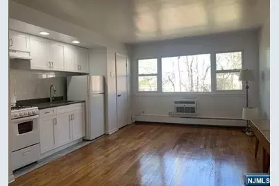 431 Grand Avenue 8 #8, Leonia, NJ 07605 - Photo 3