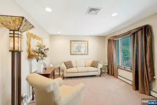 45 W Oldis St, Rochelle Park Township, NJ 07662 - Photo 9