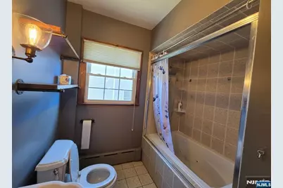 304 Henry Street, Hasbrouck Heights, NJ 07604 - Photo 19