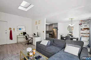 416 68th Street 11, Guttenberg, NJ 07093 - Photo 5