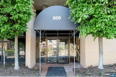 200 Division Street 6G #6G, Cliffside Park, NJ 07010 - Photo 21