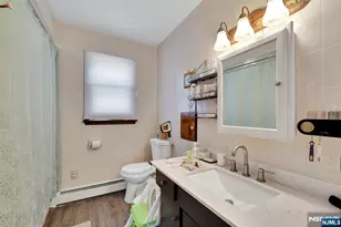 31 Marginal Rd, Rutherford, NJ 07070 - Photo 15