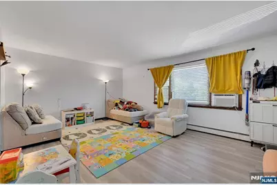 31 Marginal Road, Rutherford, NJ 07070 - Photo 5