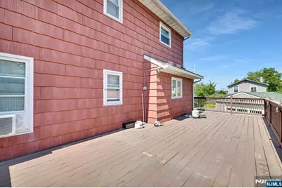 31 Marginal Road, Rutherford, NJ 07070 - Photo 41