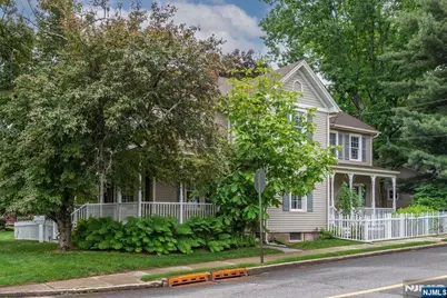 66 Hillside Avenue, Midland Park, NJ 07432 - Photo 5