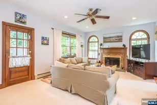 66 Hillside Ave, Midland Park, NJ 07432 - Photo 19