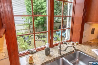 66 Hillside Avenue, Midland Park, NJ 07432 - Photo 7