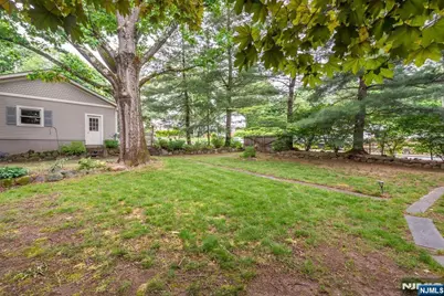 66 Hillside Avenue, Midland Park, NJ 07432 - Photo 37