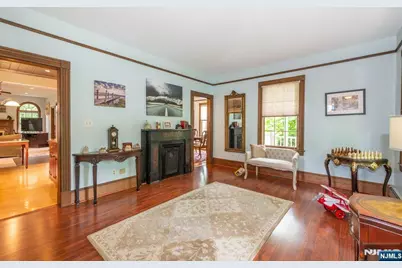 66 Hillside Avenue, Midland Park, NJ 07432 - Photo 9