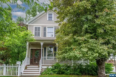 66 Hillside Avenue, Midland Park, NJ 07432 - Photo 3