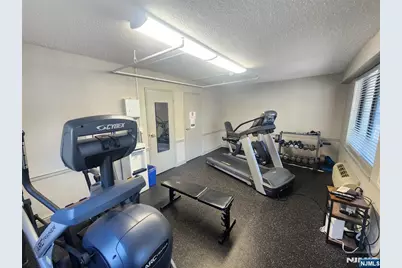 307 Prospect Avenue 4D #4D, Hackensack, NJ 07601 - Photo 27