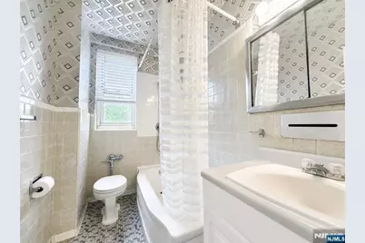 1450 Palisade Avenue 6E #6E, Fort Lee, NJ 07024 - Photo 3
