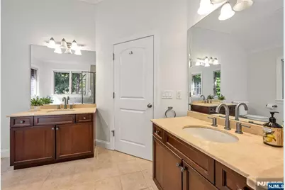 19 Walker Avenue, Closter, NJ 07624 - Photo 25