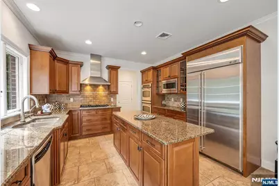 19 Walker Avenue, Closter, NJ 07624 - Photo 13