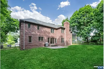 19 Walker Avenue, Closter, NJ 07624 - Photo 43