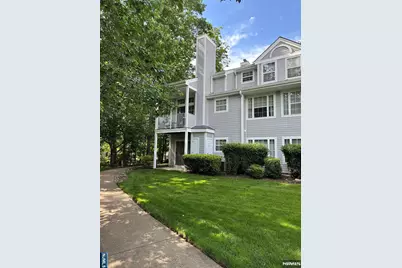 1225 Richmond Road 1225 #1225, Mahwah, NJ 07430 - Photo 1