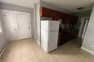 8 Treacy Ave 3, Newark, NJ 07108 - Photo 5