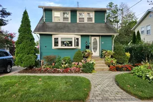 75 Franklin Ave, Bergenfield, NJ 07621 - Photo 1