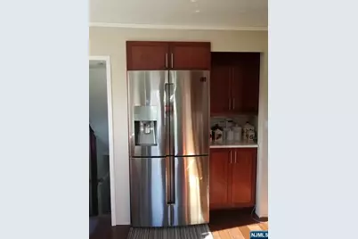 75 Franklin Avenue, Bergenfield, NJ 07621 - Photo 13
